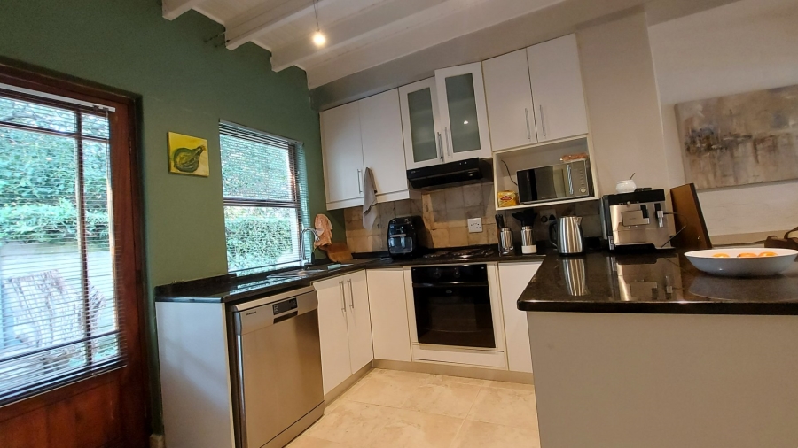 9 Bedroom Property for Sale in Montclair Western Cape